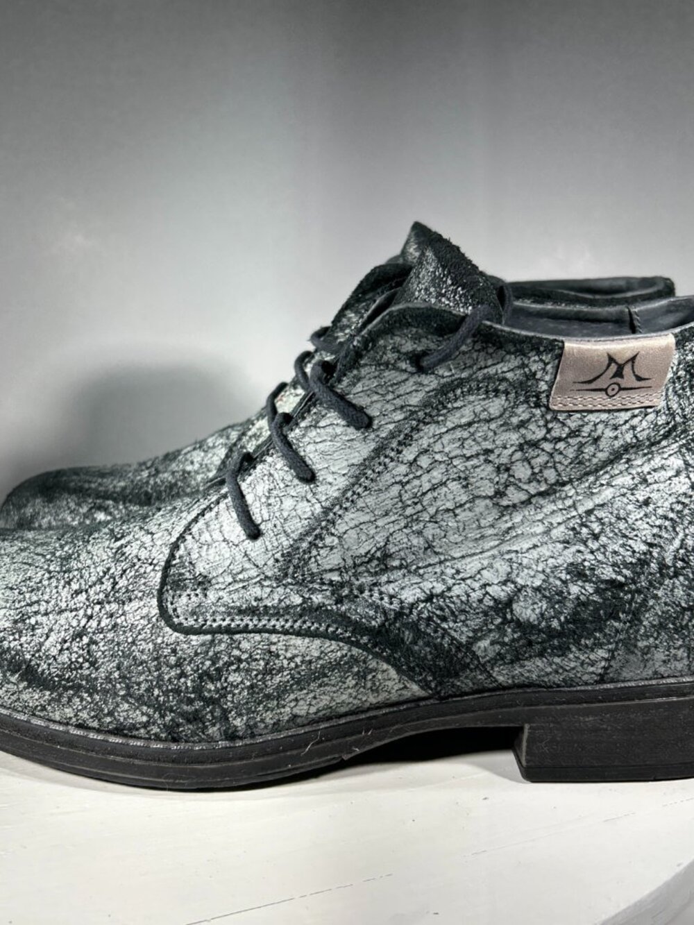 Italian Leather Womens Casual Ankle Boots Size 10.5 EU 41 Gray Black Chukka Shoe